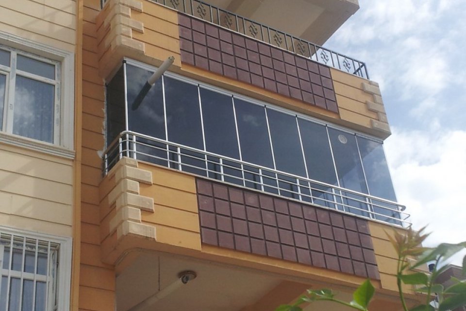 Katlanır Cam Balkon Sistemleri
